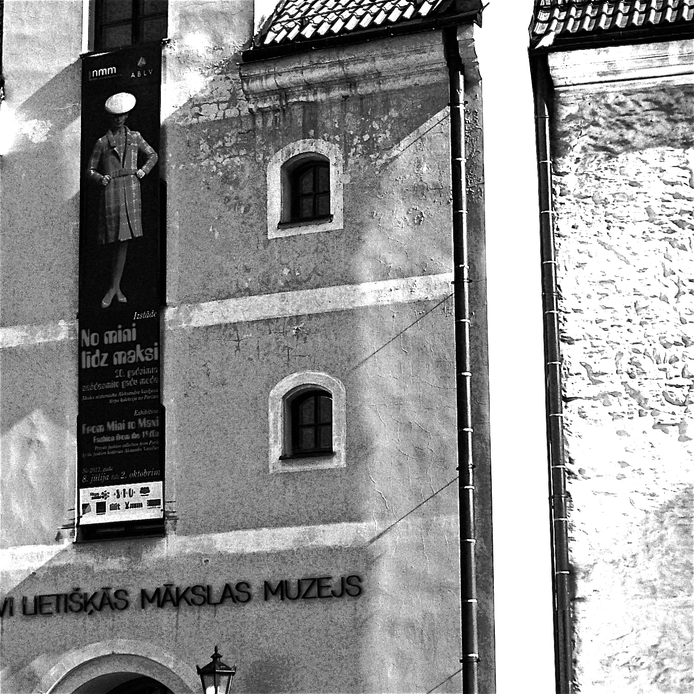 �������¨���ʡ�������Υ��˥����K���������